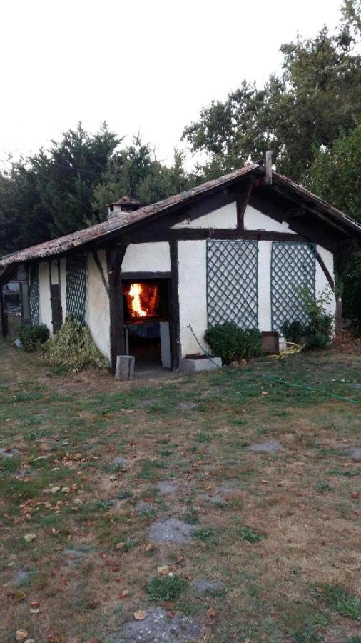 Chez Alexandra Bed & Breakfast Louchats Екстериор снимка