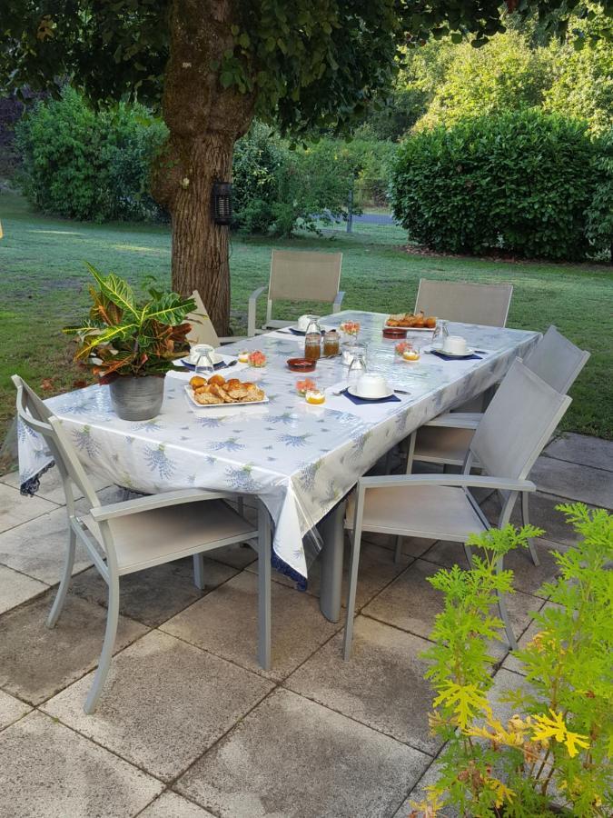 Chez Alexandra Bed & Breakfast Louchats Екстериор снимка