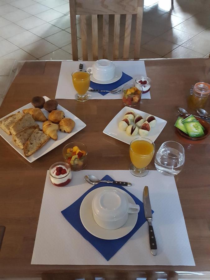 Chez Alexandra Bed & Breakfast Louchats Екстериор снимка